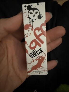 Glitz Glitz lip lustre in Your Mom